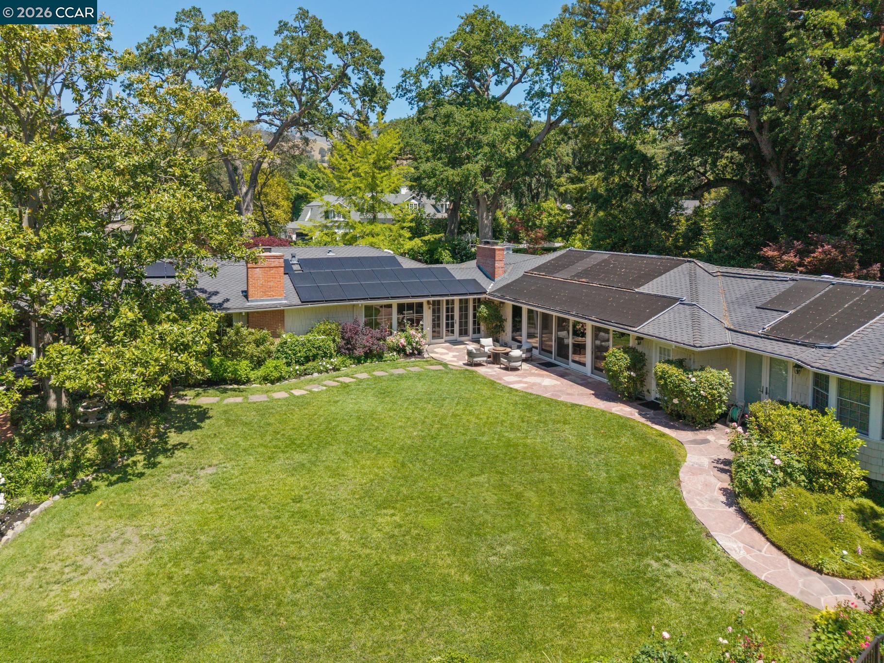 1720 Alameda Diablo