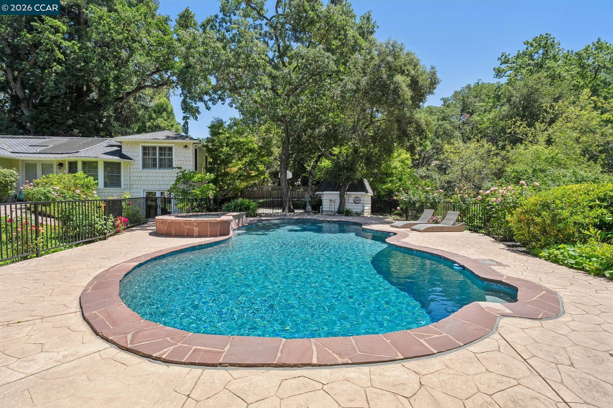 1720 Alameda Diablo