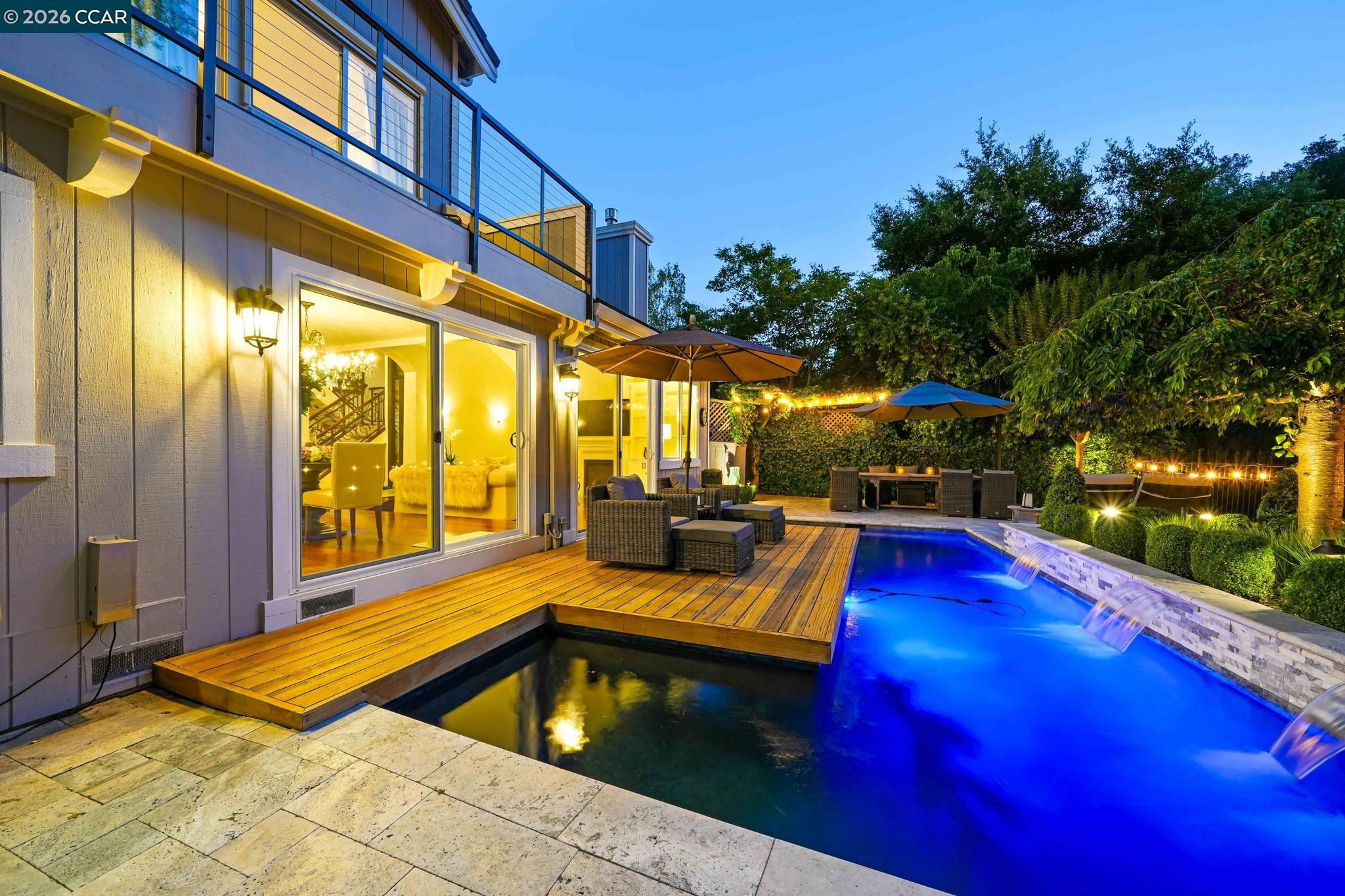 3058 Live Oak Ct