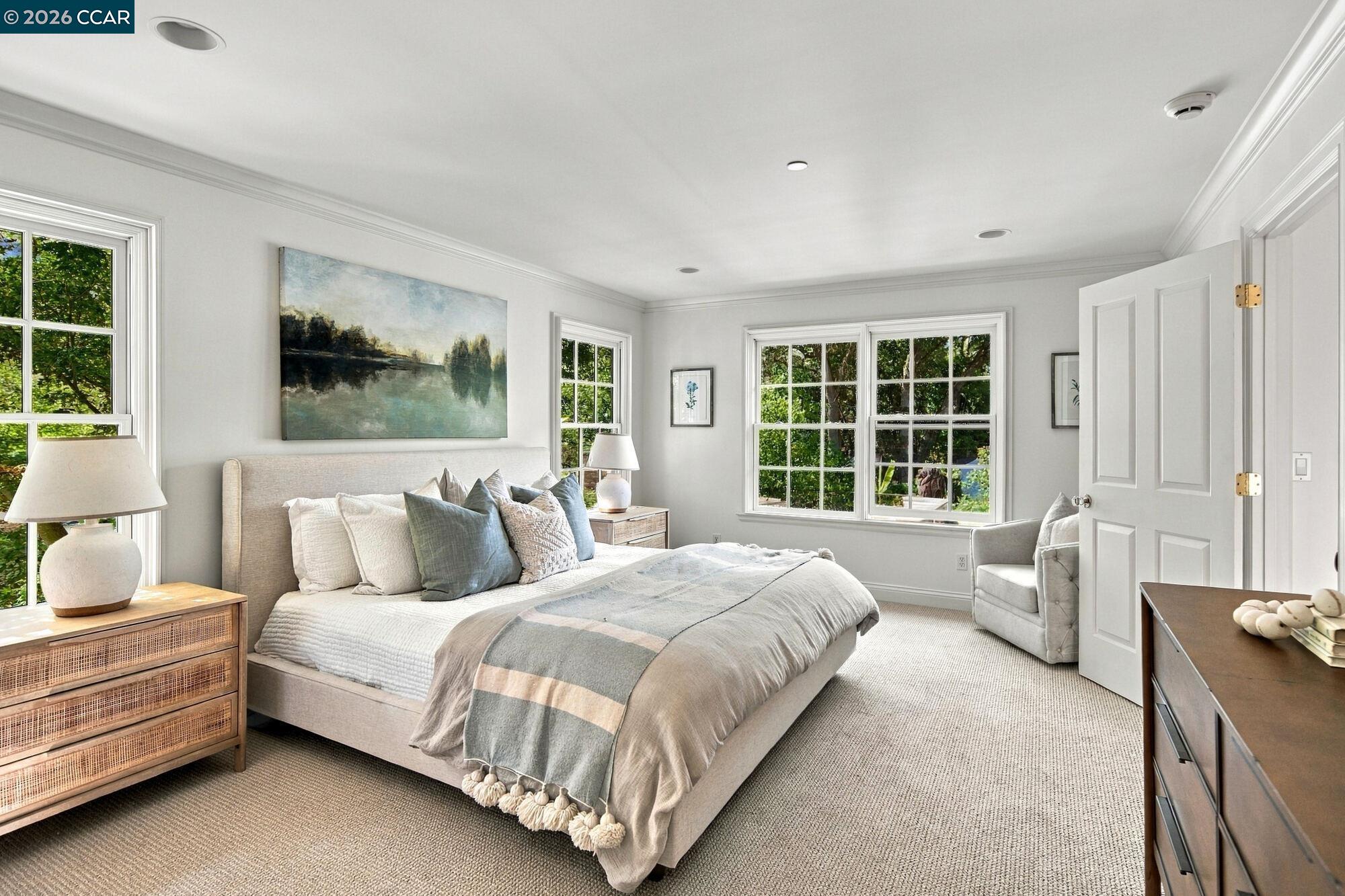 1720 Alameda Diablo