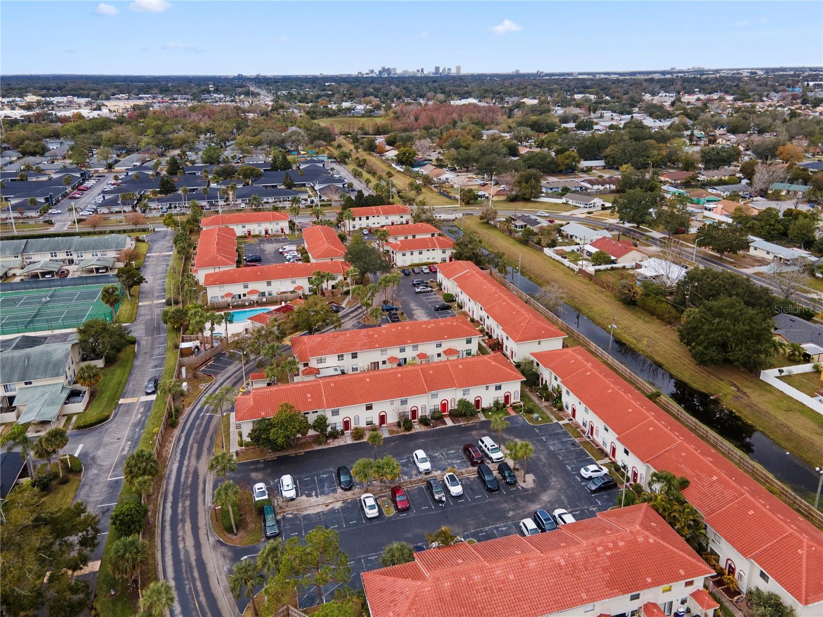 1606 SANDY POINT SQ #53