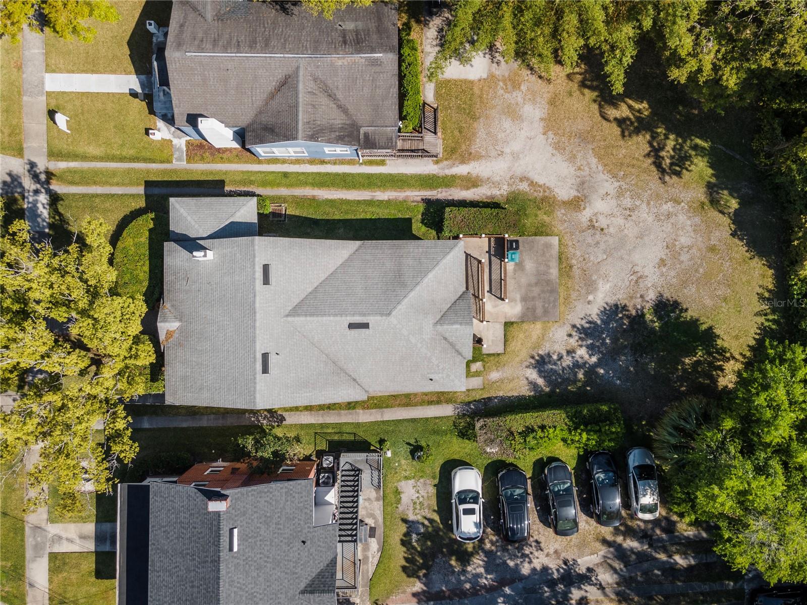 827 IRMA AVE