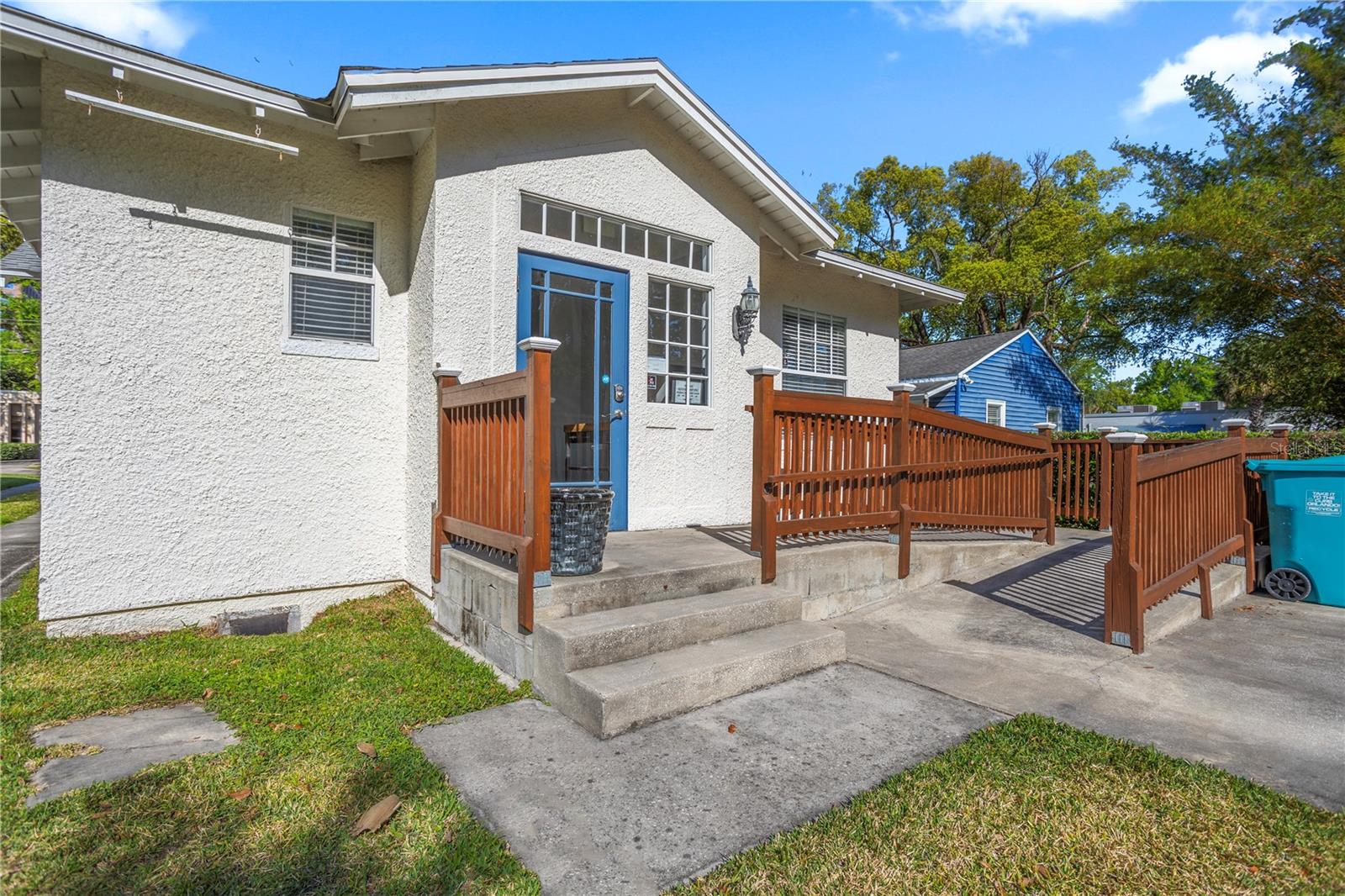 827 IRMA AVE