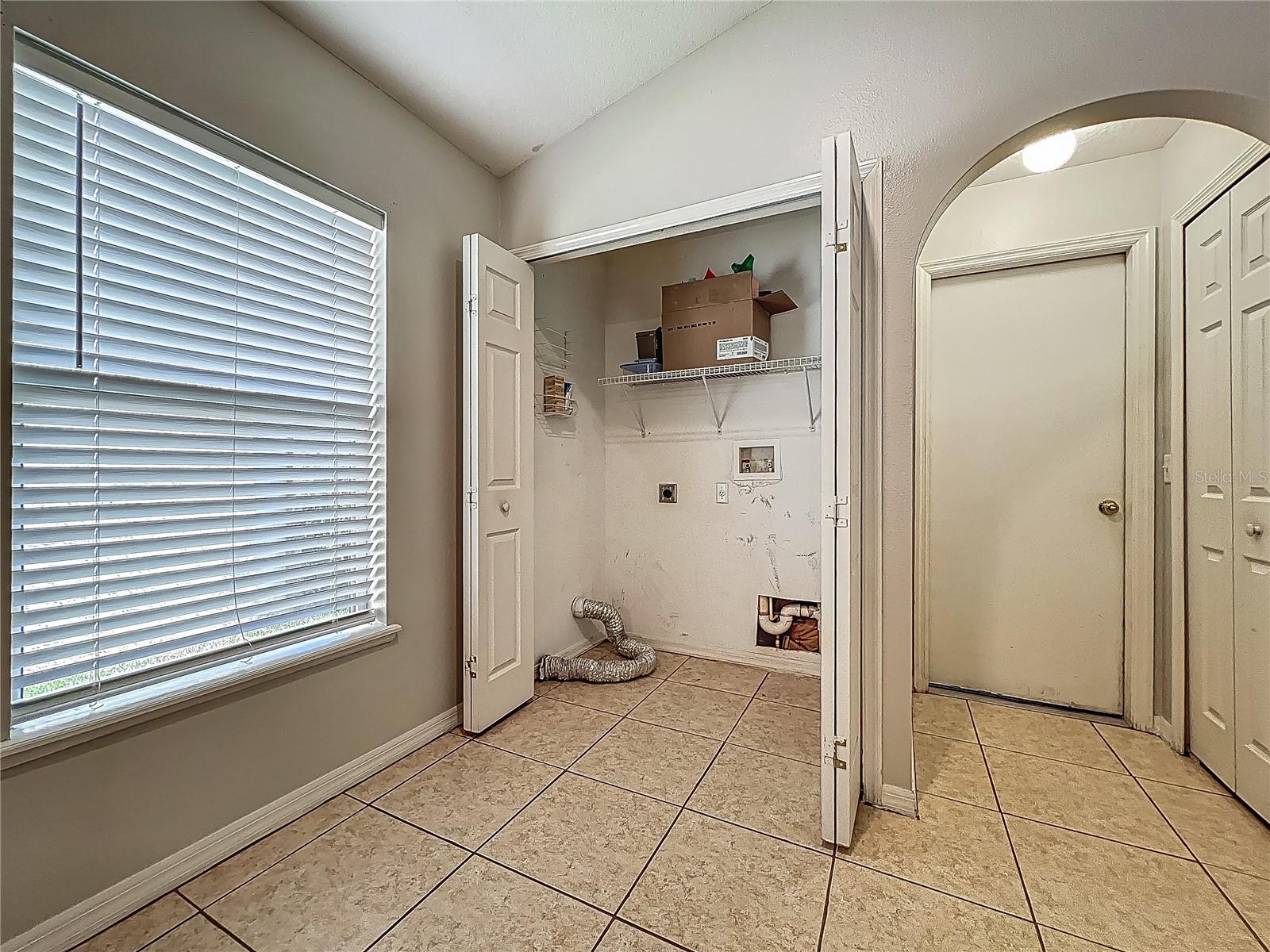 16332 CORNER LAKES DR