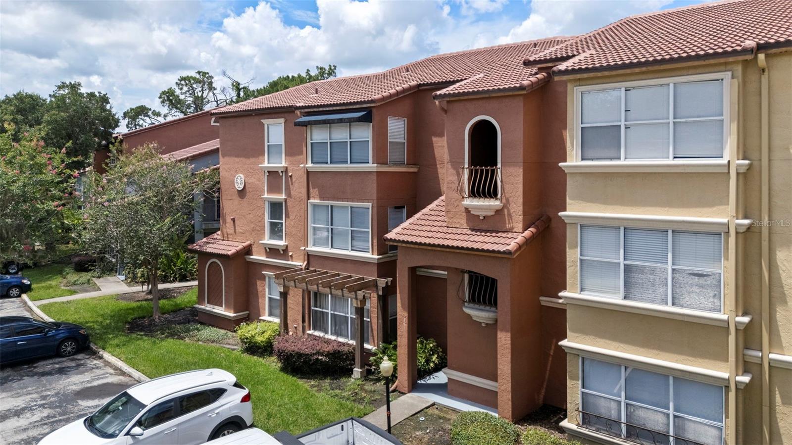 5160 CONROY RD #34