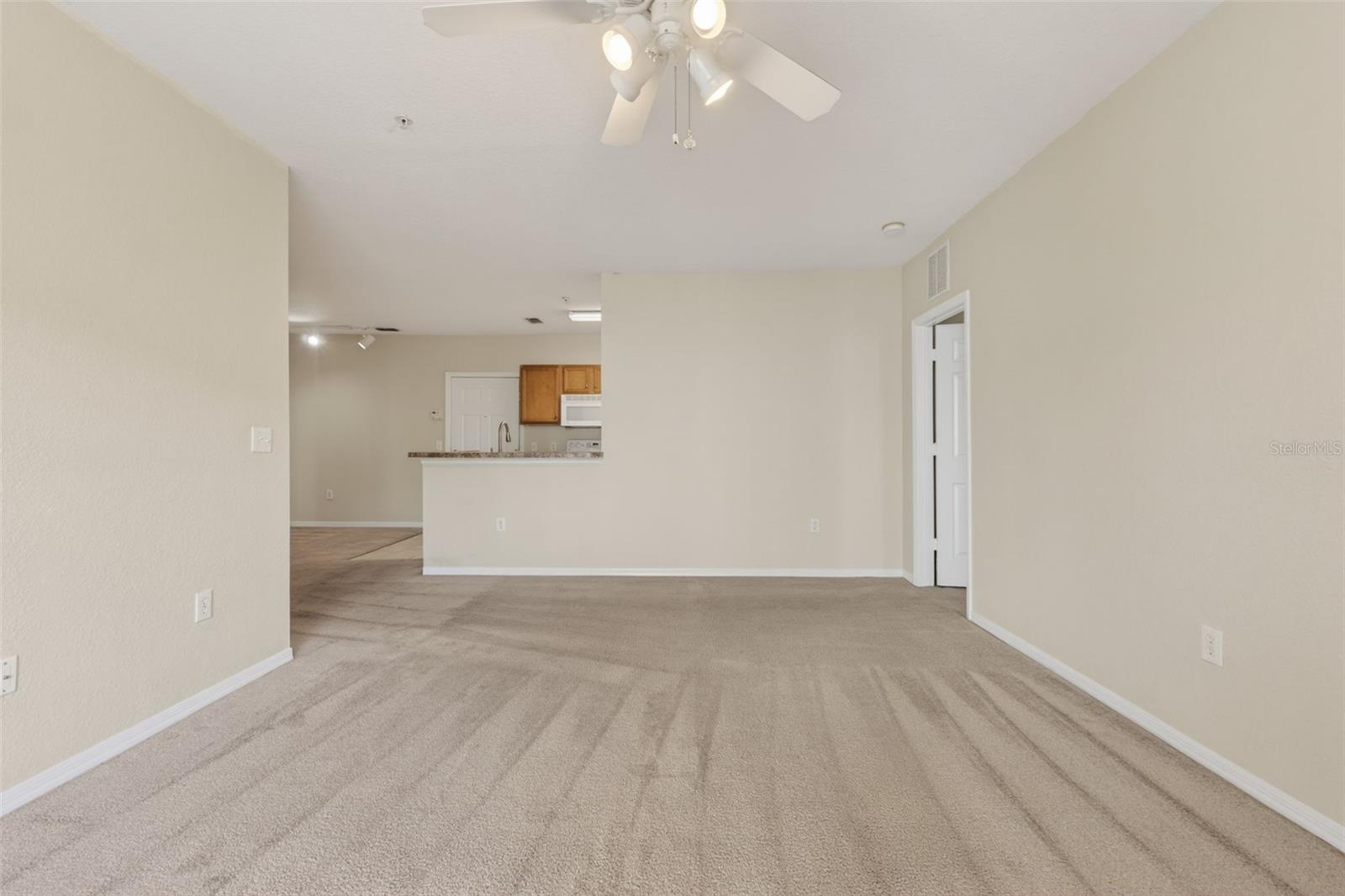 5550 E MICHIGAN ST #1216