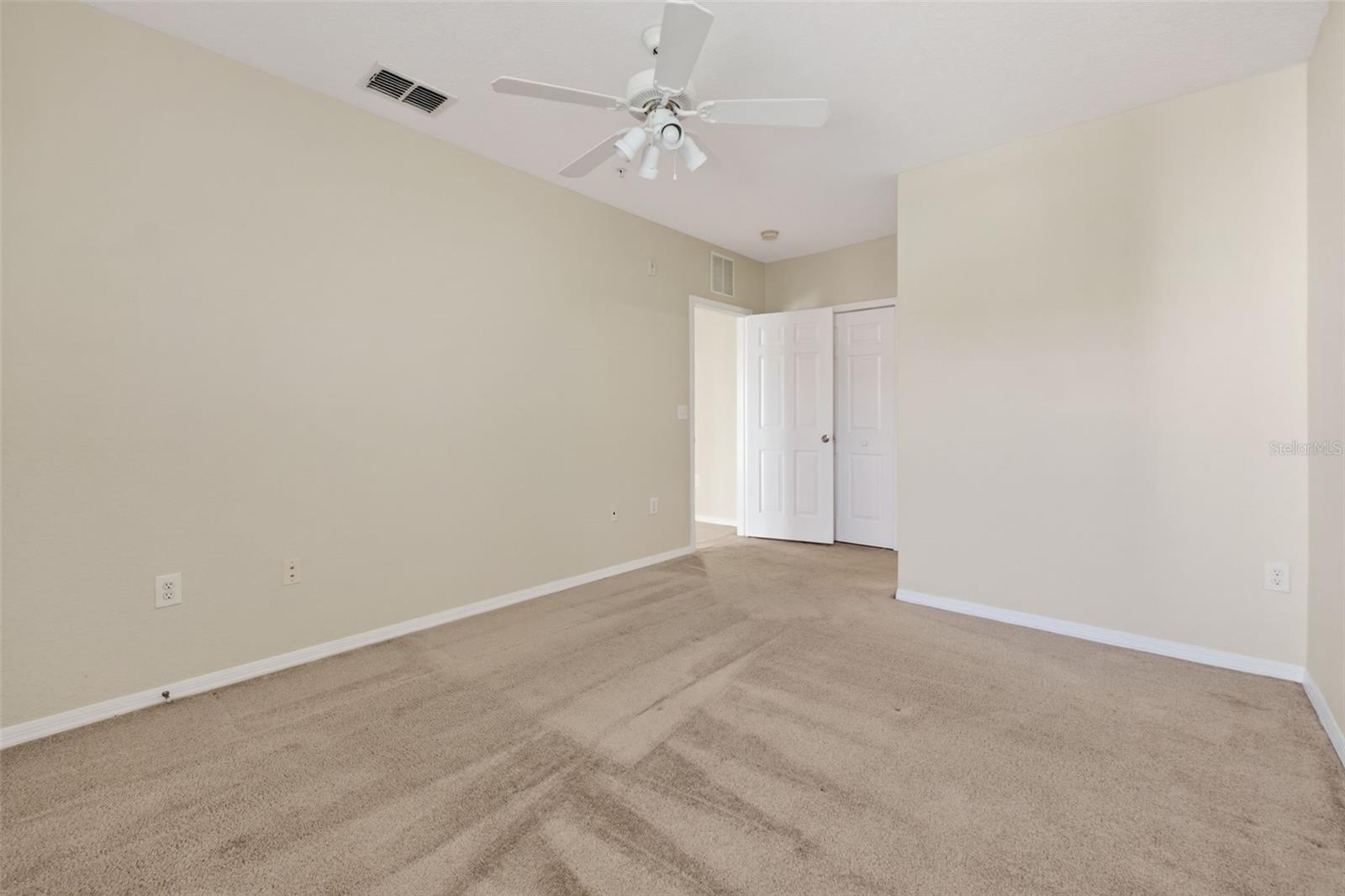 5550 E MICHIGAN ST #1216