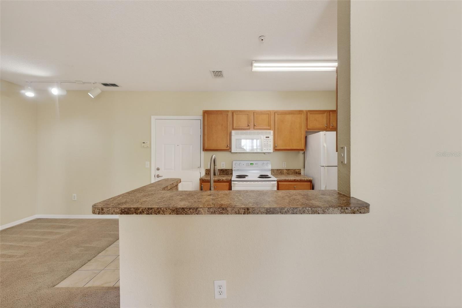 5550 E MICHIGAN ST #1216