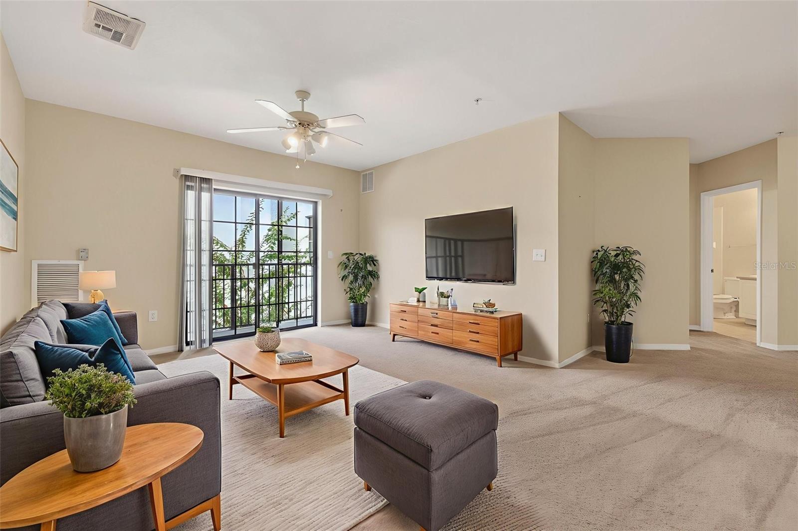 5550 E MICHIGAN ST #1216