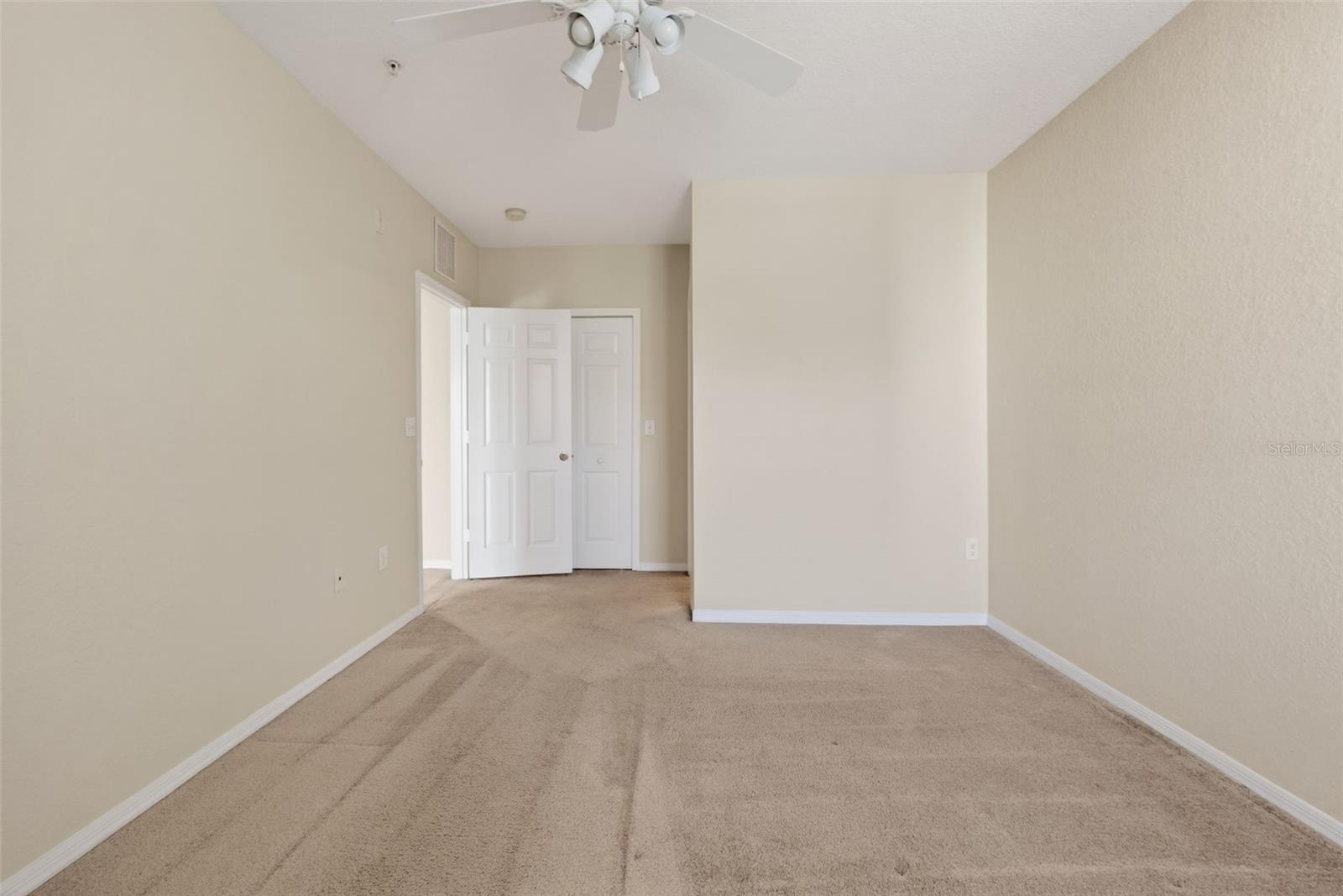 5550 E MICHIGAN ST #1216