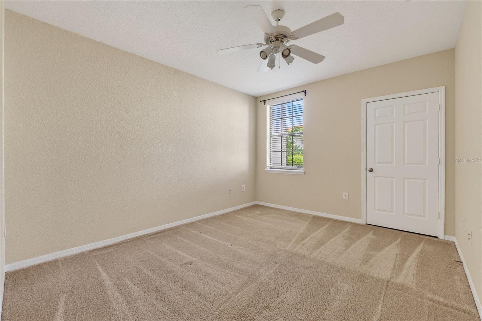5550 E MICHIGAN ST #1216