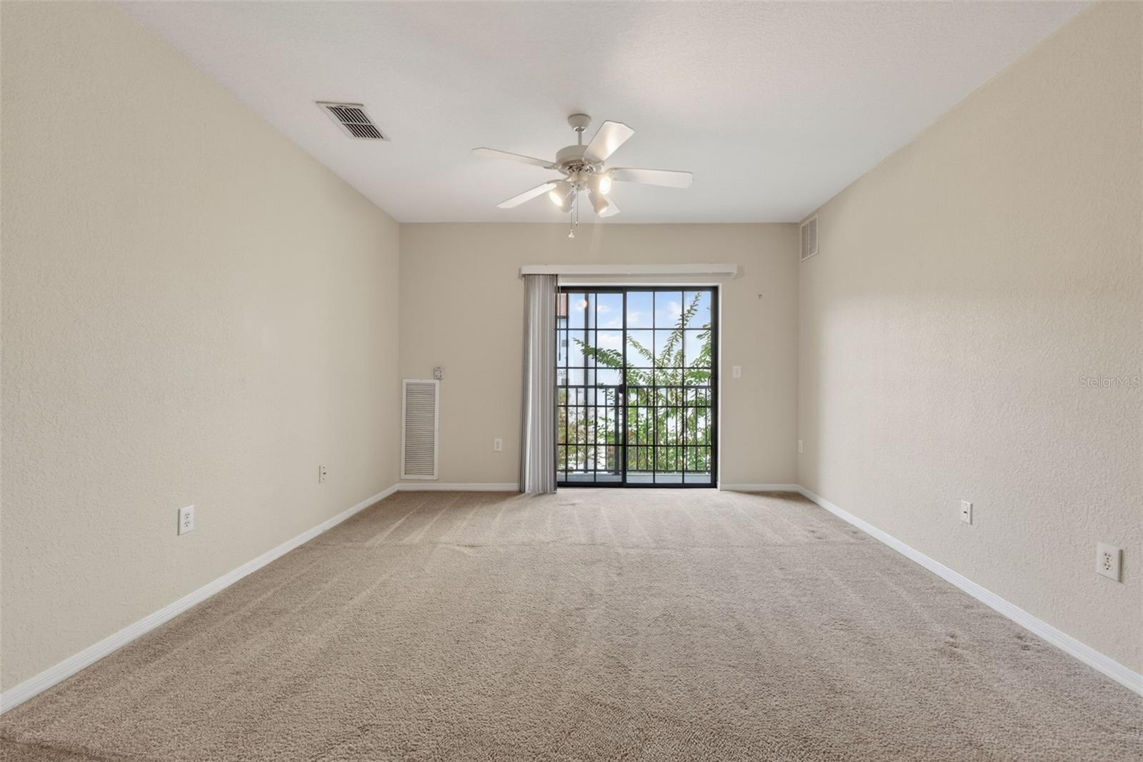 5550 E MICHIGAN ST #1216