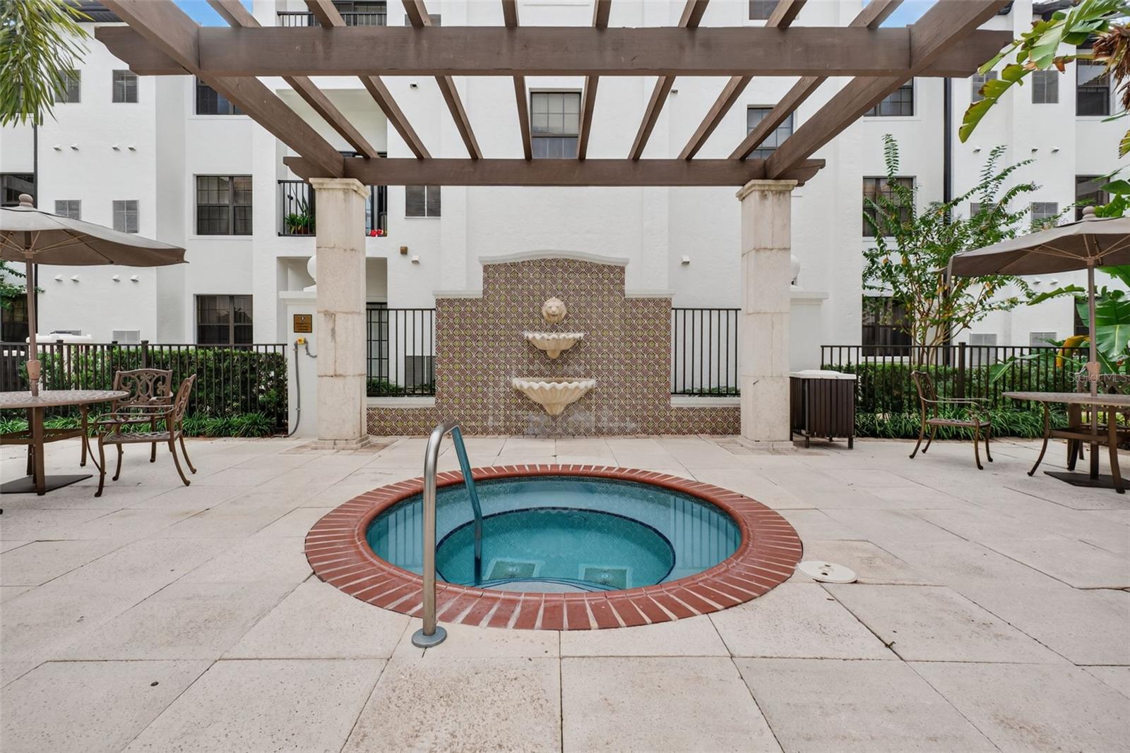 5550 E MICHIGAN ST #1216