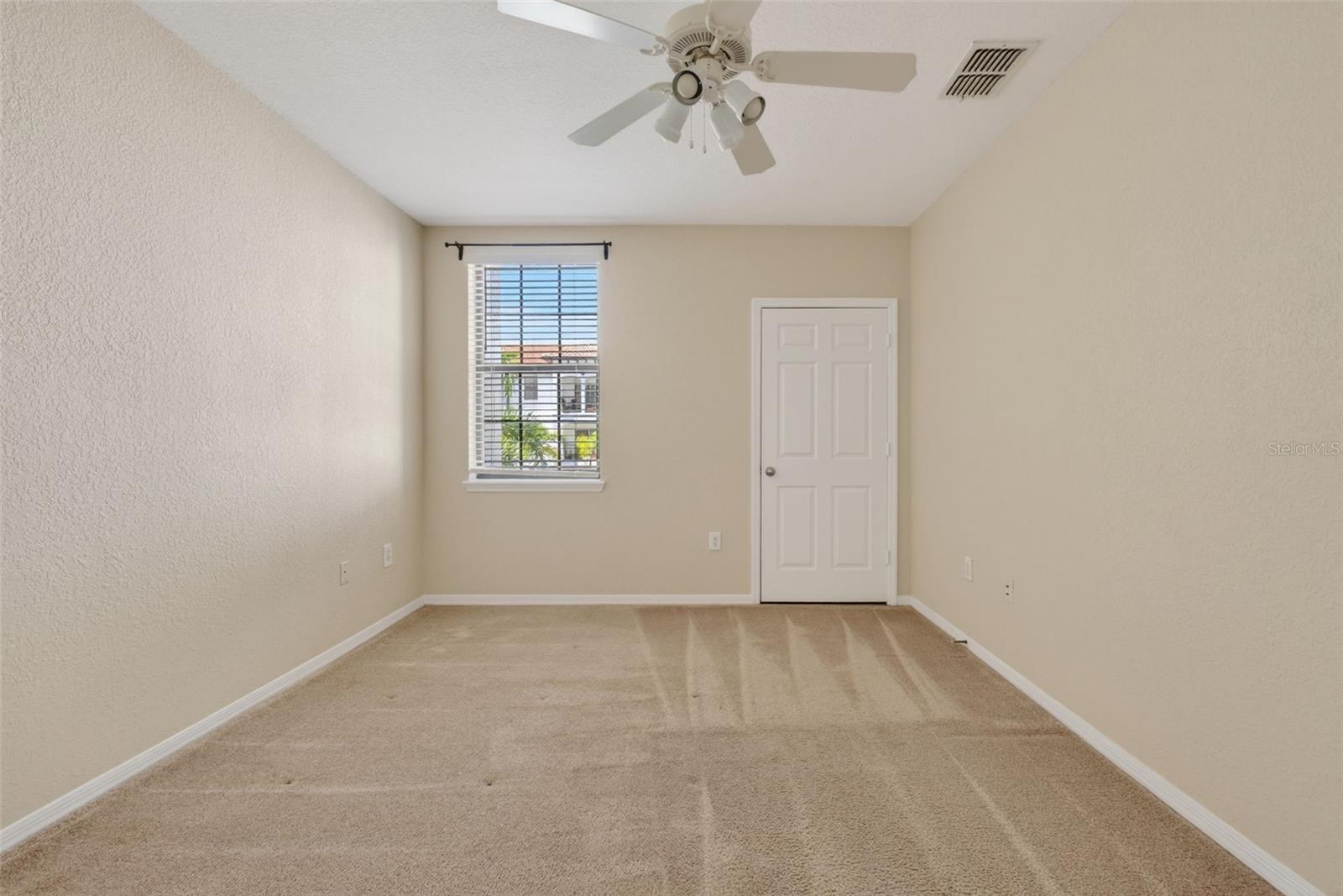 5550 E MICHIGAN ST #1216