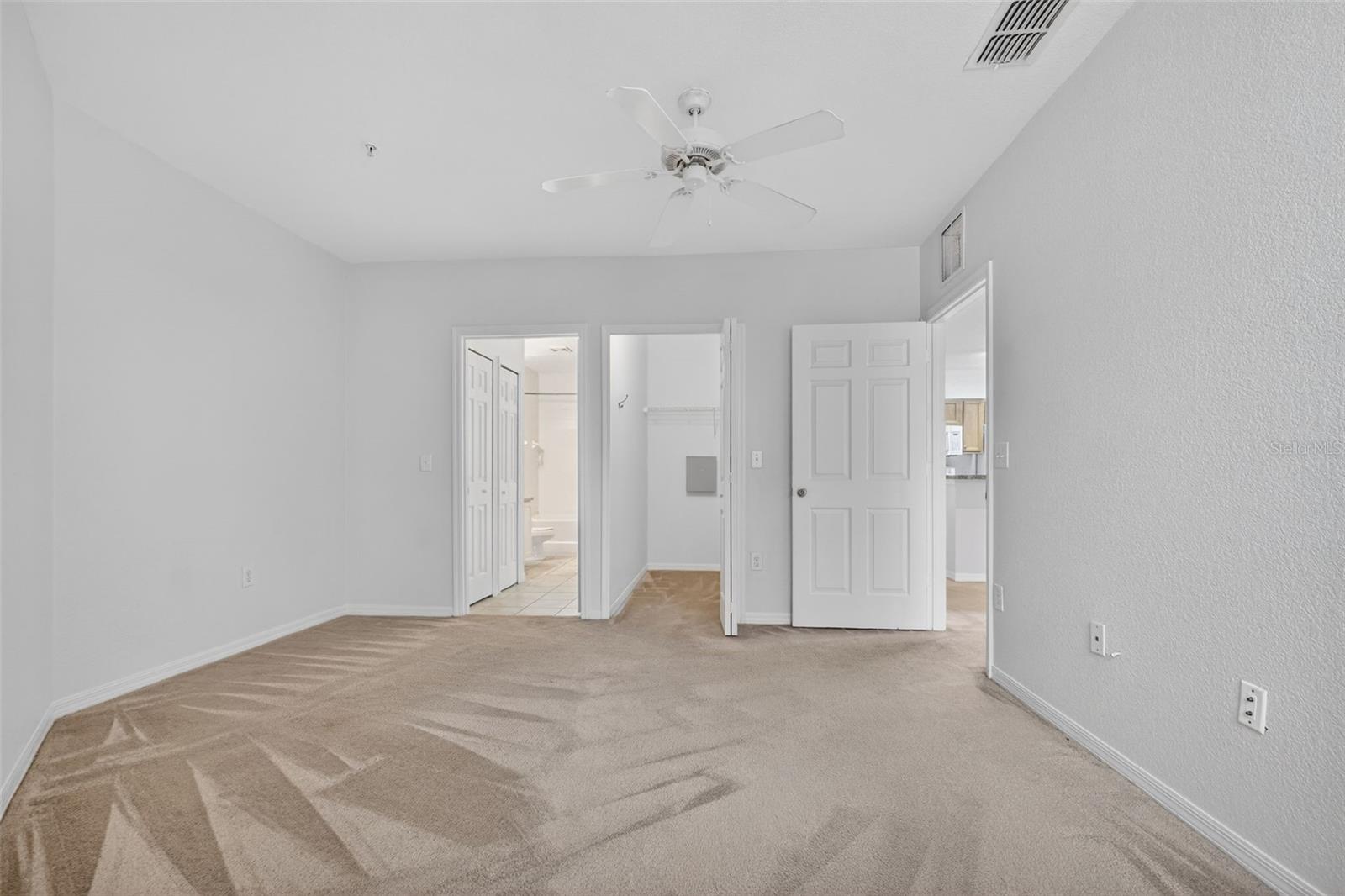 5550 E MICHIGAN ST #1104