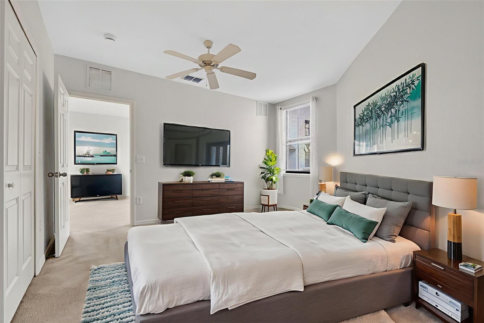 5550 E MICHIGAN ST #1104