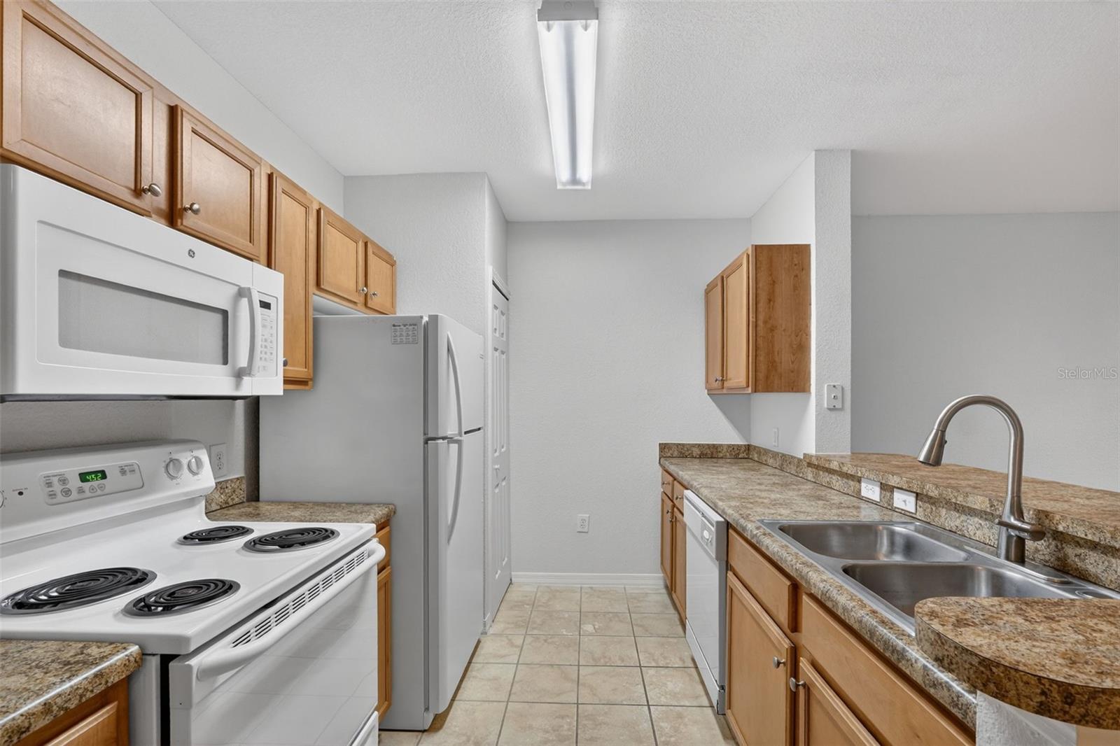 5550 E MICHIGAN ST #1104