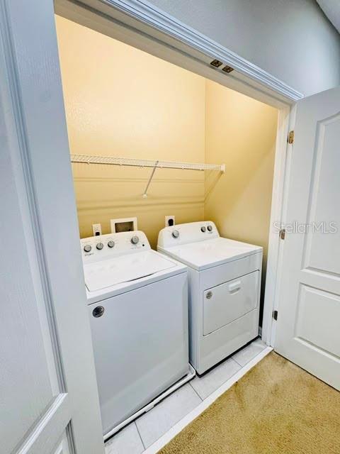 2832 WHITE ISLE LN
