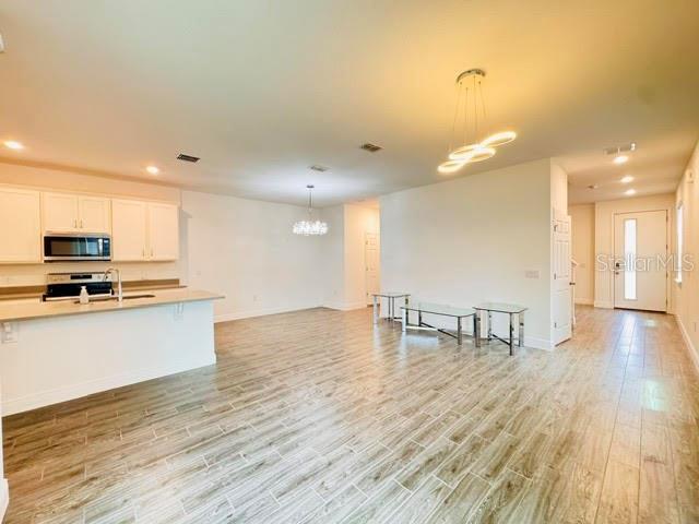 2233 SHADOWLAND LOOP