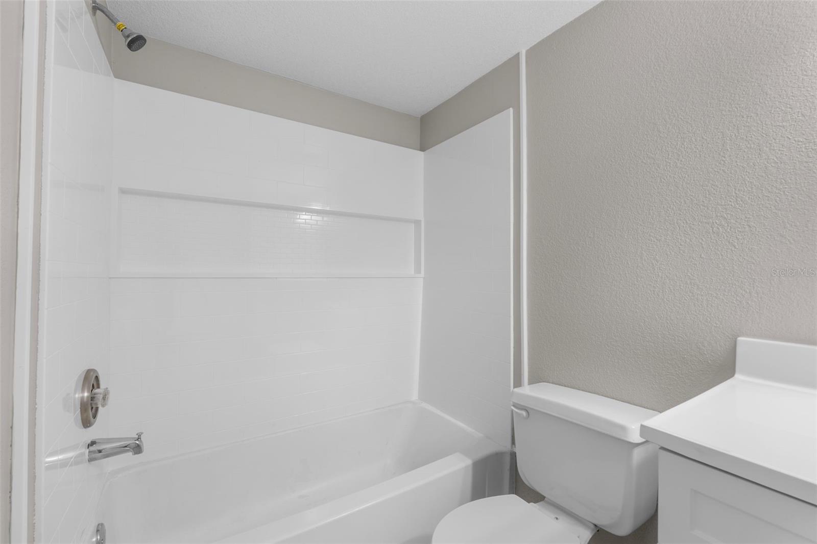 5116 CONROY RD #15