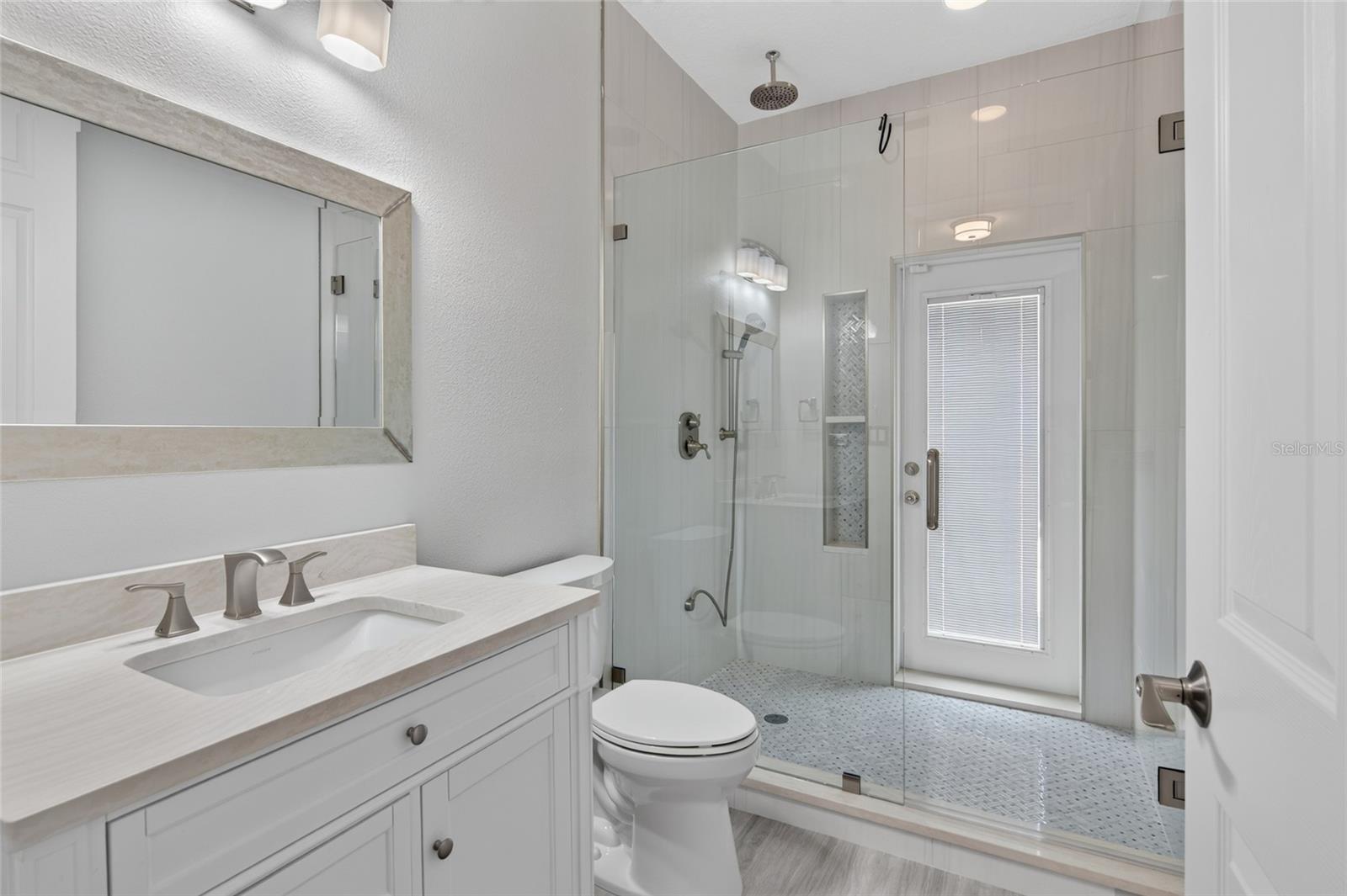 3715 SIR ANDREW ST