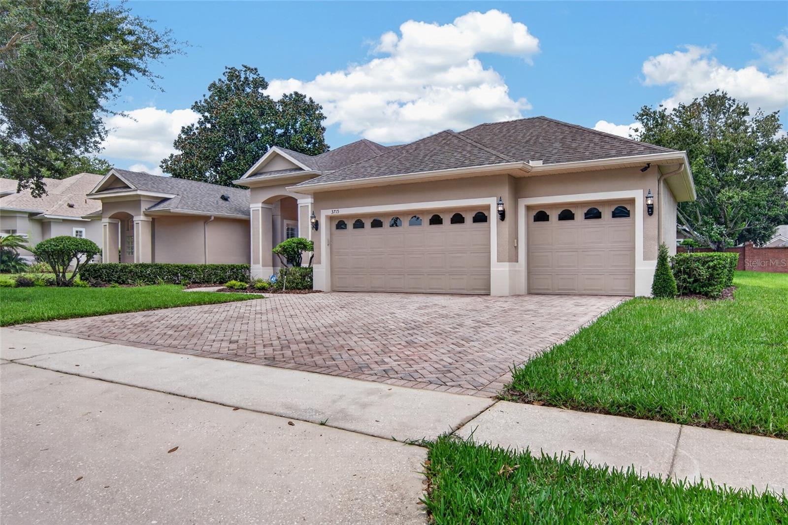 3715 SIR ANDREW ST