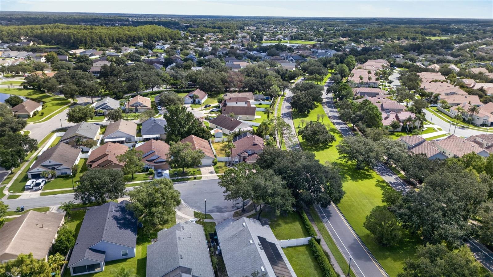 101 RAZORBILL CT