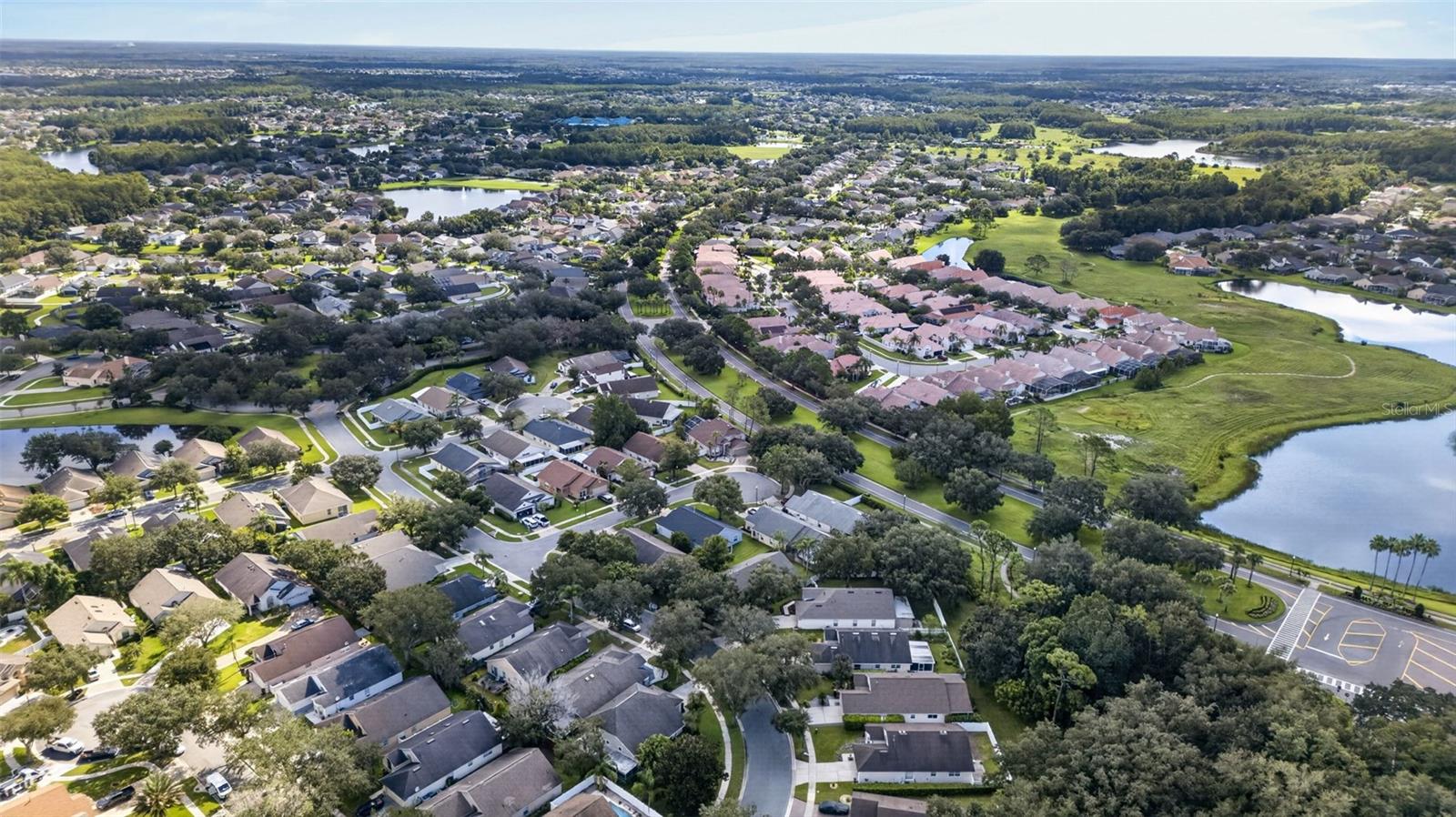 101 RAZORBILL CT