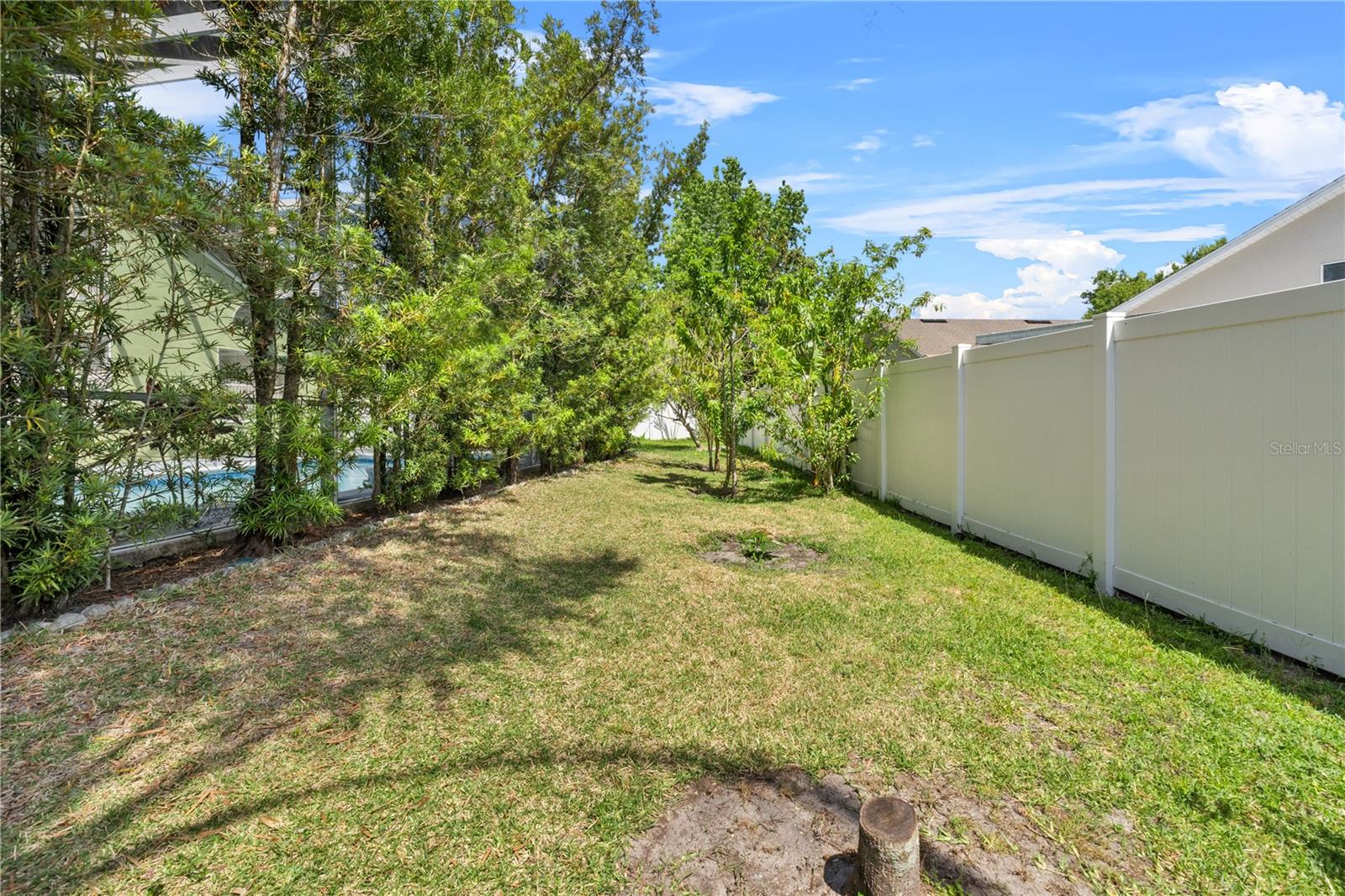 101 RAZORBILL CT