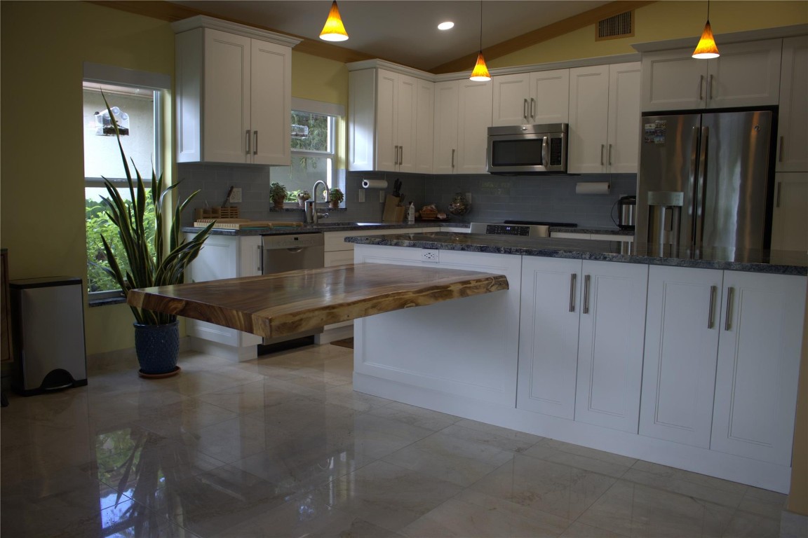 9696 Tavernier Drive