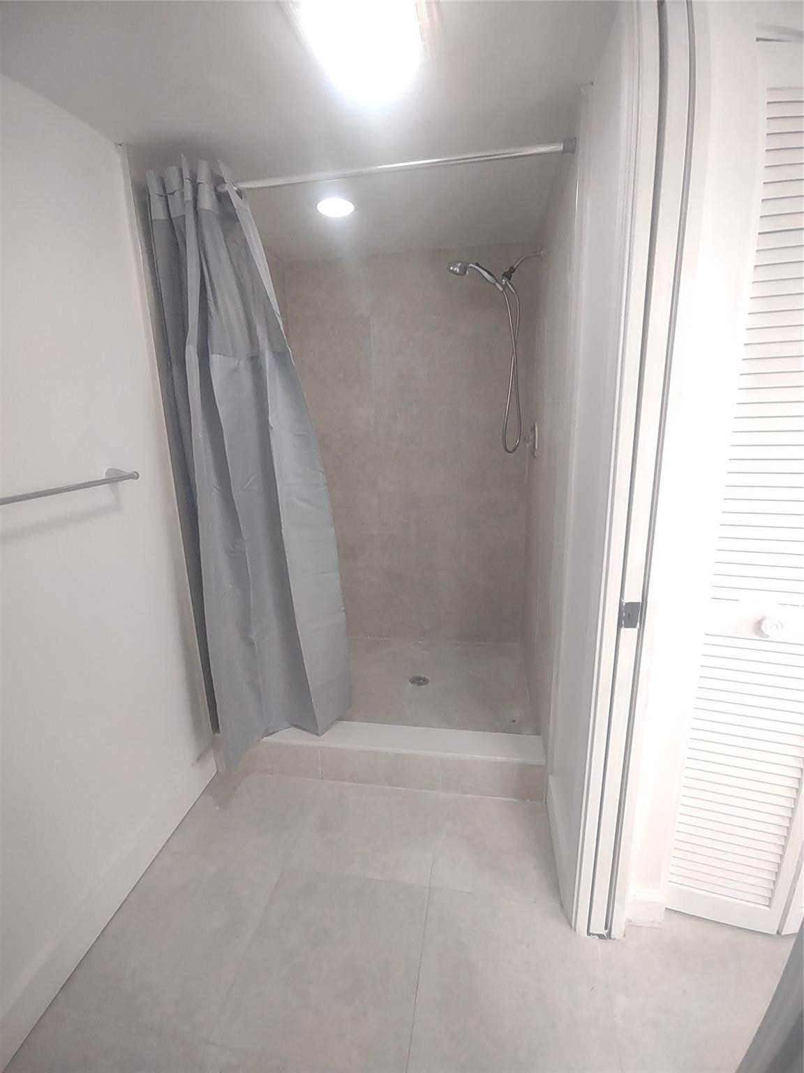 8467 Shadow Court 4-6