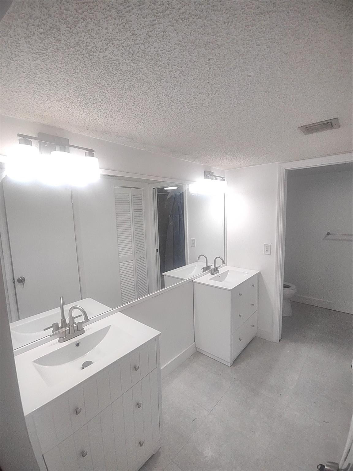 8467 Shadow Court 4-6