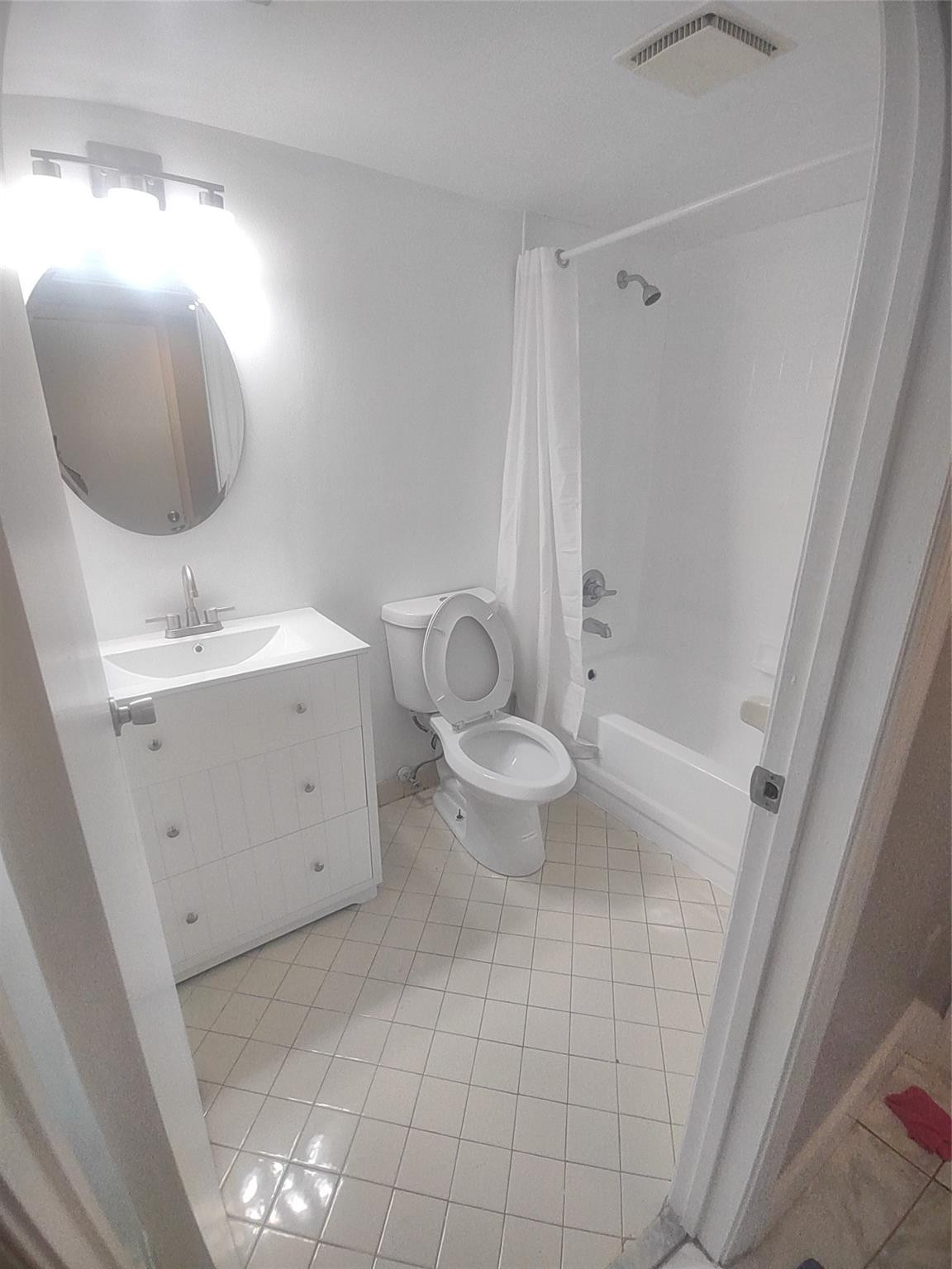 8467 Shadow Court 4-6