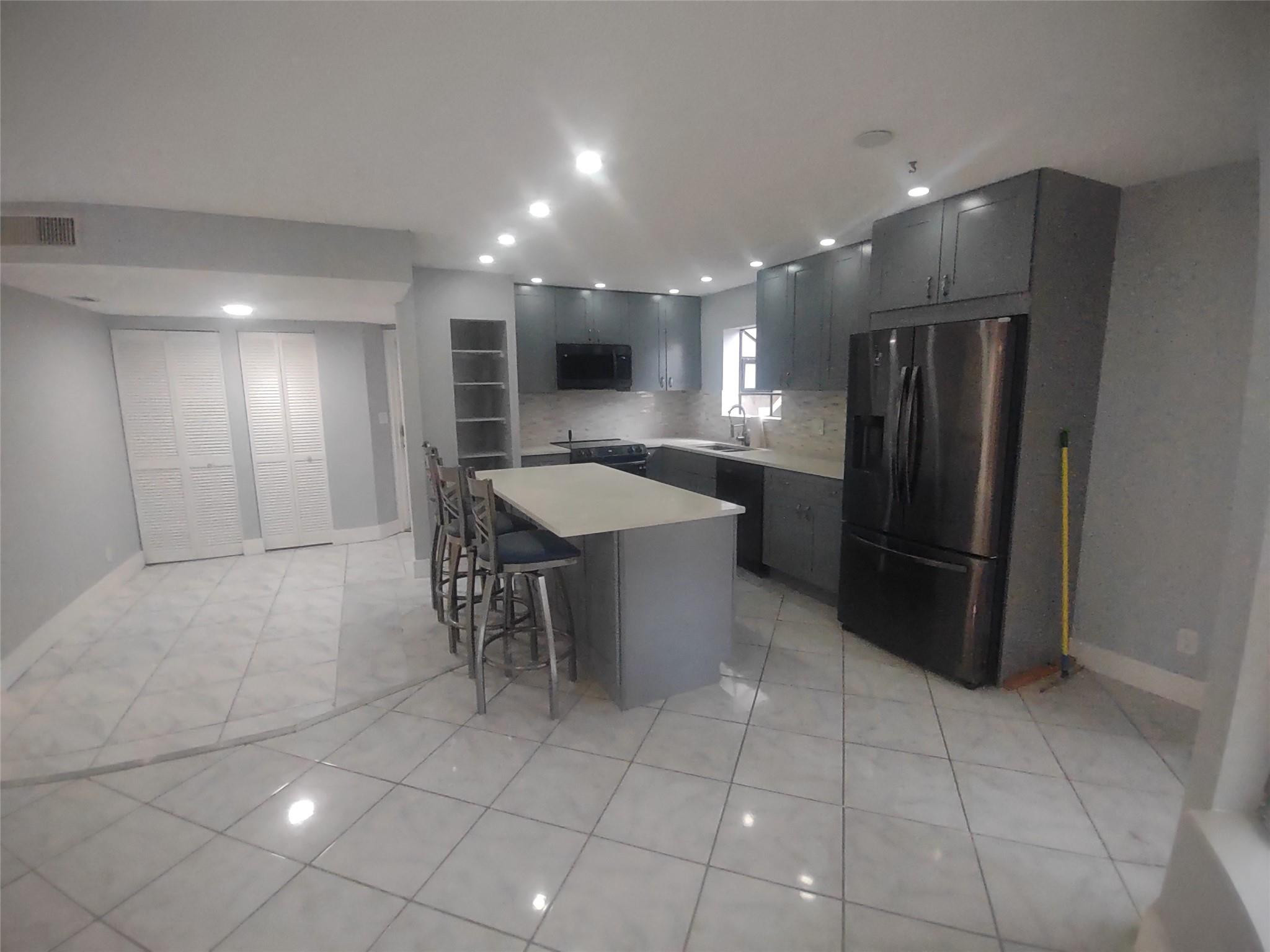8467 Shadow Court 4-6