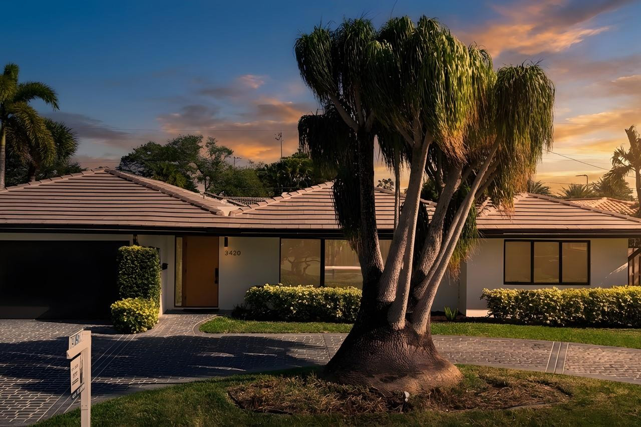 3420 NE 26th Avenue