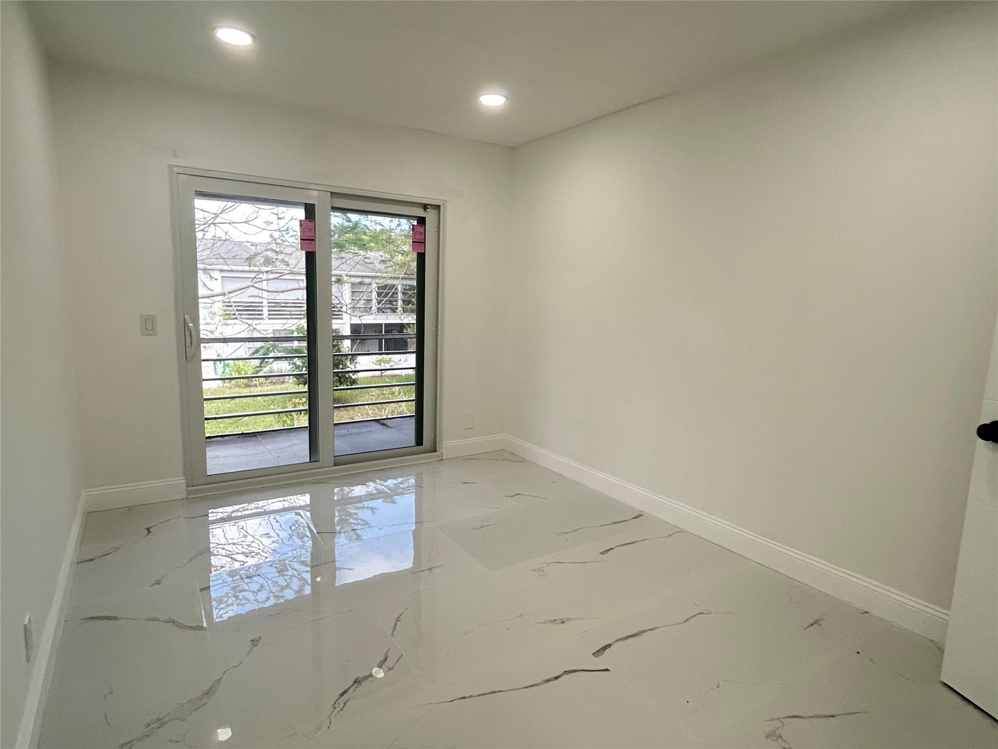 115 Ventnor F