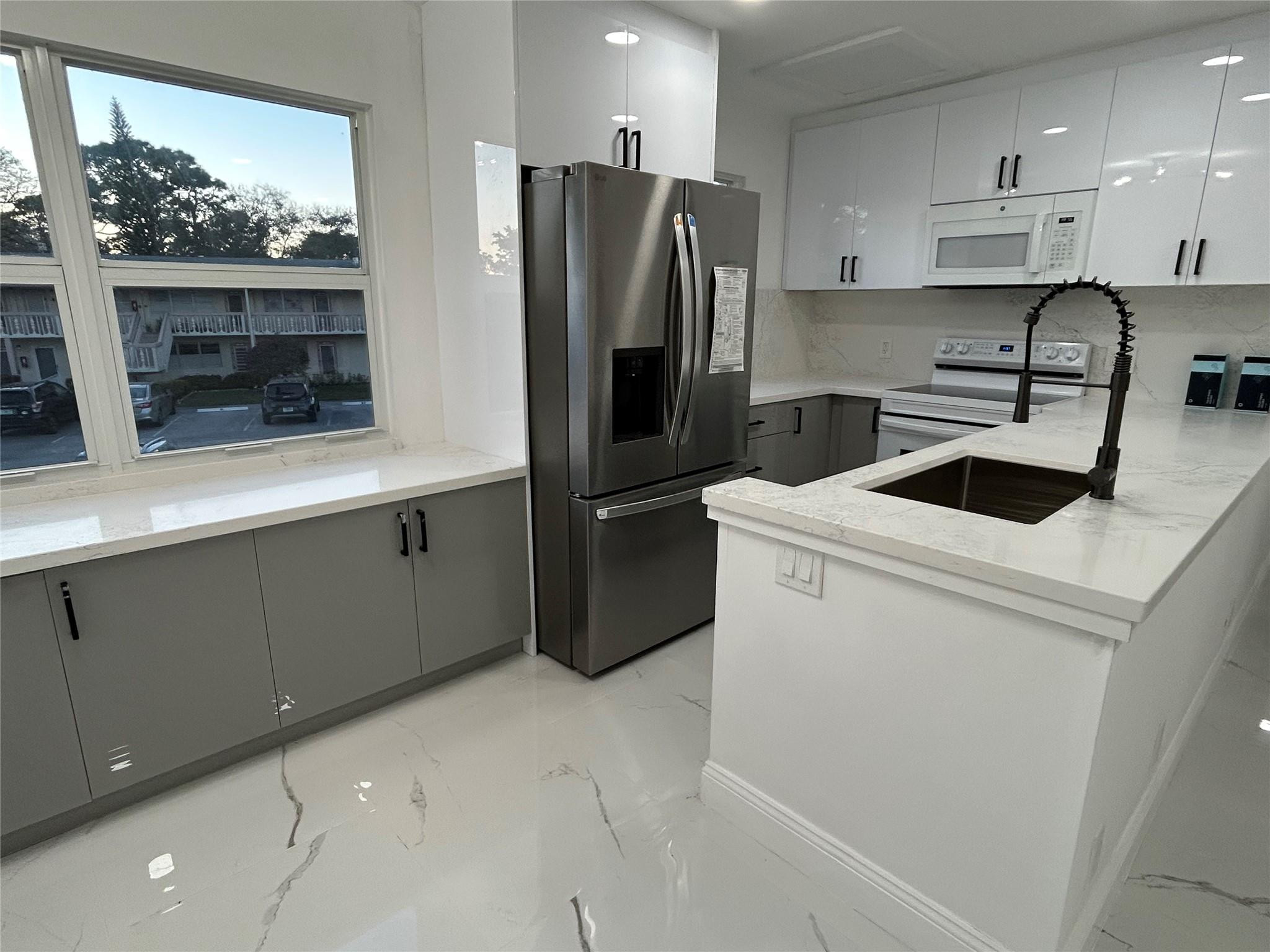 115 Ventnor F 115