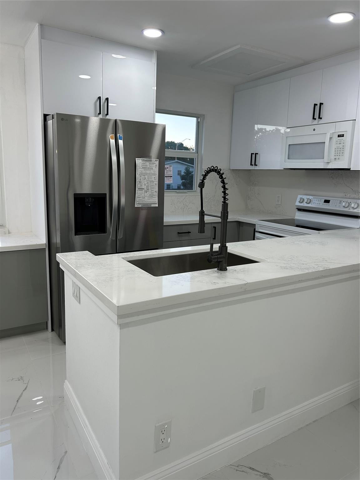 115 Ventnor F 115