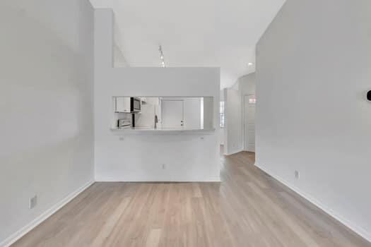 8104 Summer Shores Drive