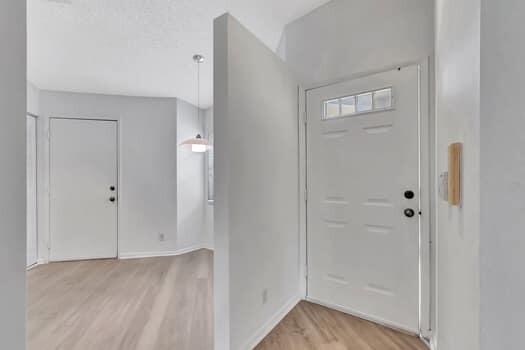 8104 Summer Shores Drive