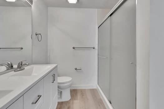 8104 Summer Shores Drive