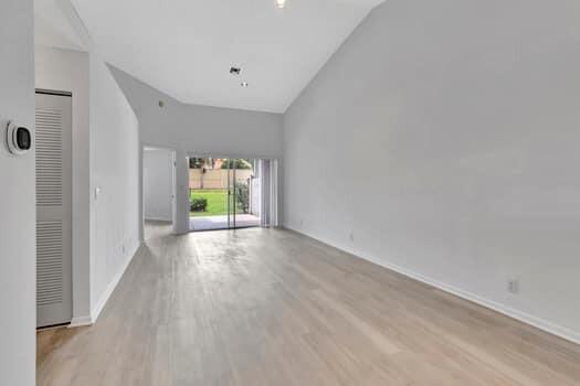 8104 Summer Shores Drive