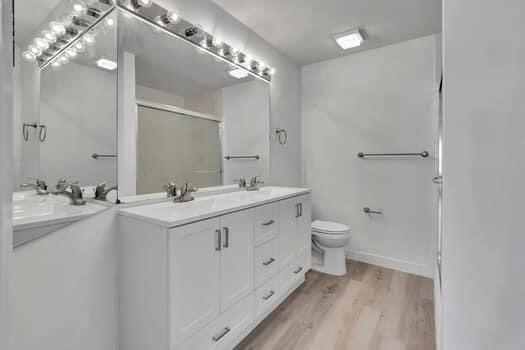 8104 Summer Shores Drive