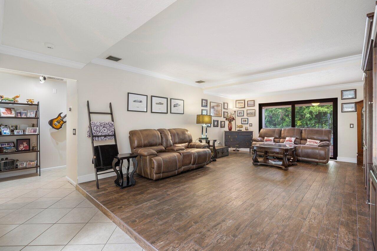 5515 Colbright Road