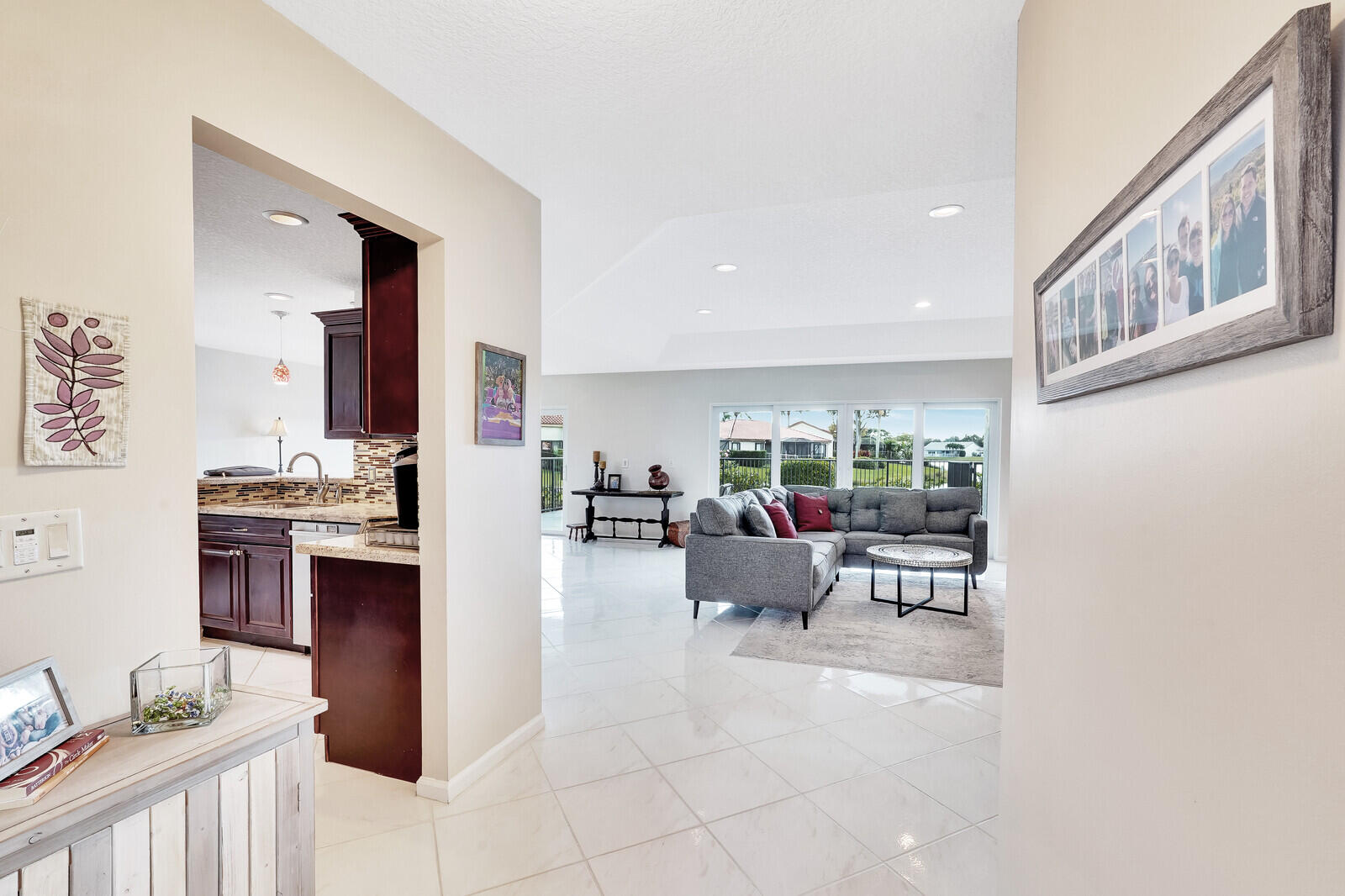 5507 Egret Isle Trail