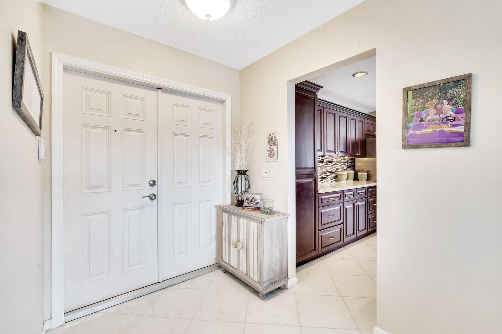 5507 Egret Isle Trail