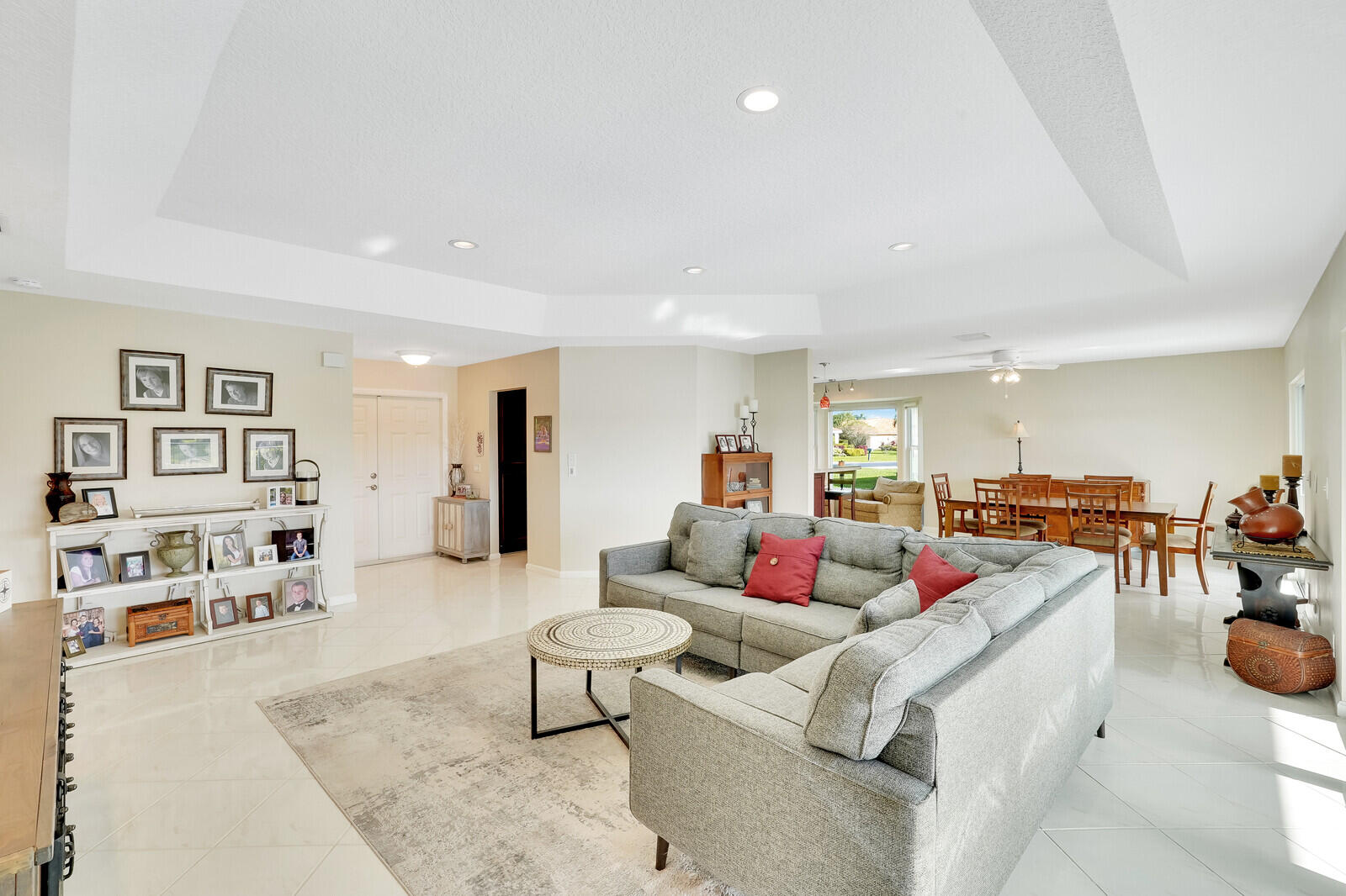 5507 Egret Isle Trail