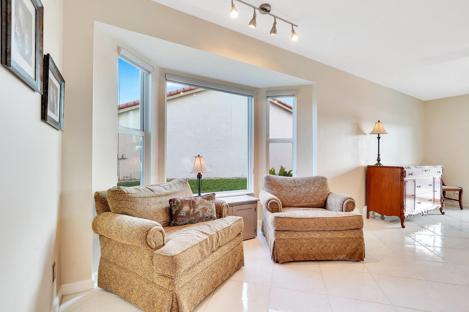 5507 Egret Isle Trail