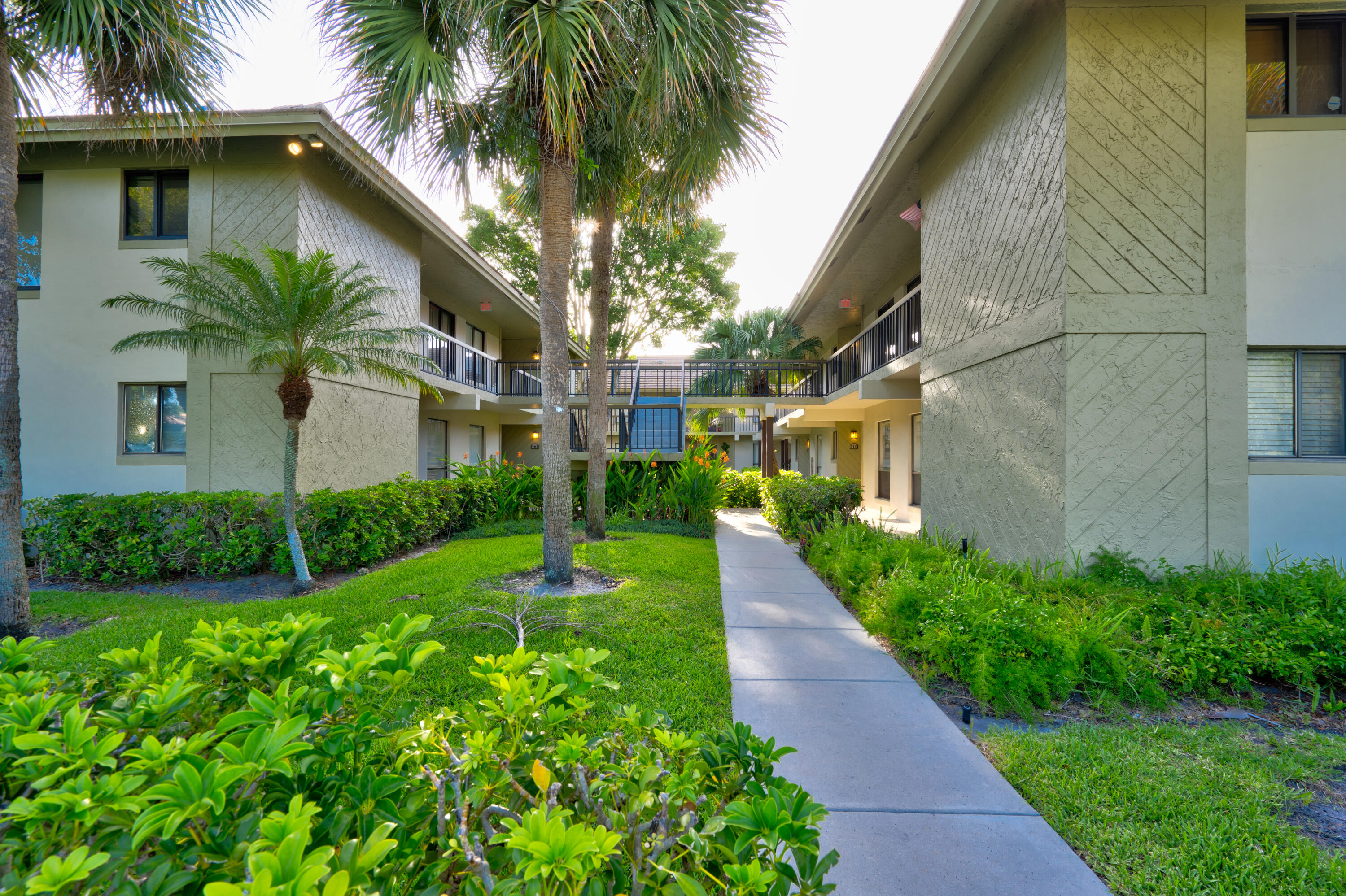 159 NW 70th Street 516