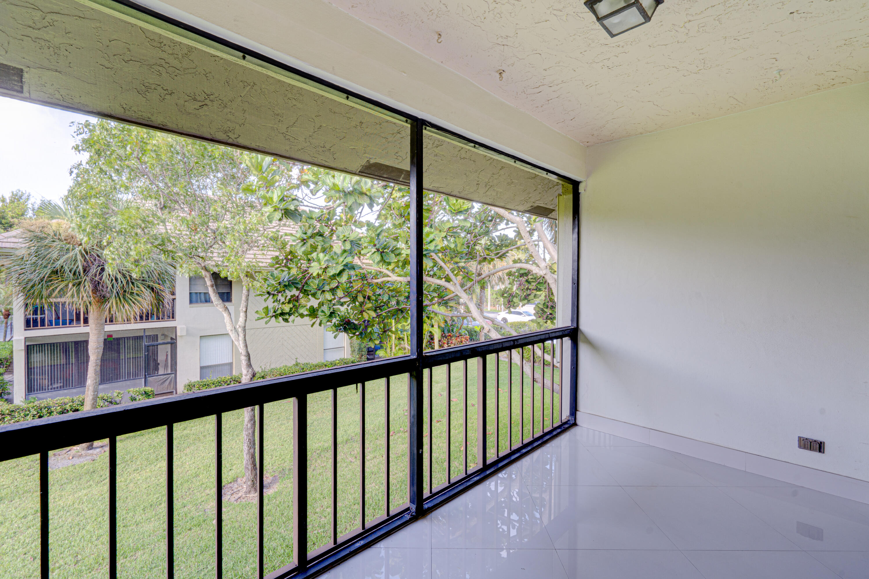 159 NW 70th Street 516